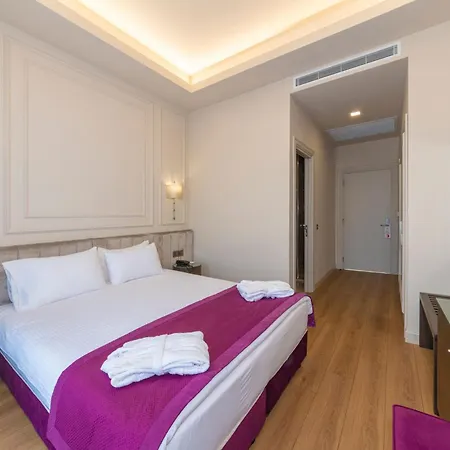 The Beyaz Saray & - Special Category Szálloda 4*